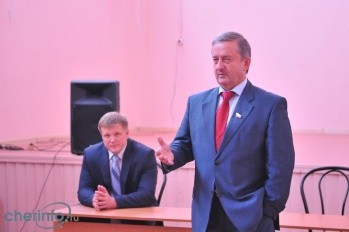 Георгий Шевцов и Юрий Кузин заметили, что вопросов у жителей Новых Углов в целом стало меньше