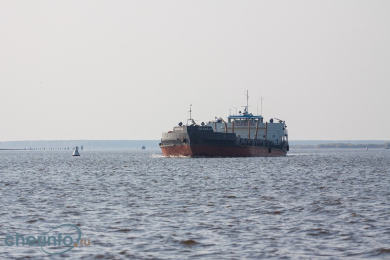 Обмеление Рыбинского водохранилища и резкие холода привели к проблемам с судоходством
