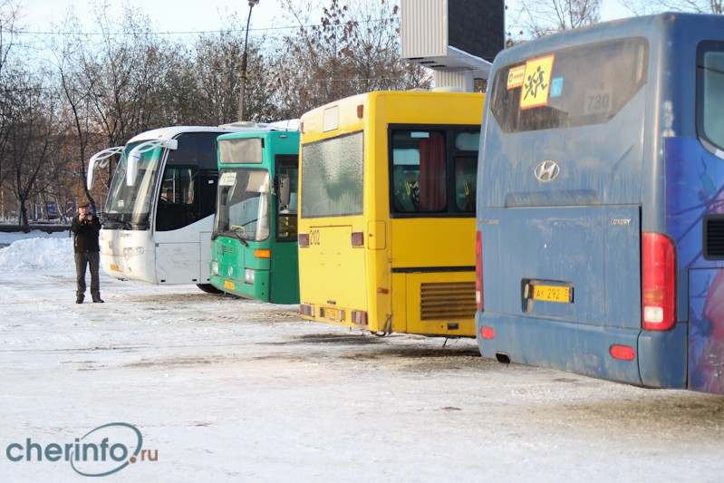 Из-за закрытия дороги отменены рейсы автобусов на Белозерск и Кириллов