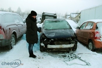 Машину Алина Попова купила полтора года назад, в кредит. Теперь она восстановлению не подлежит.