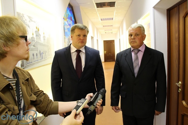 Владимир Корнеев регулярно приезжал в Череповец для обсуждения работы с местной властью