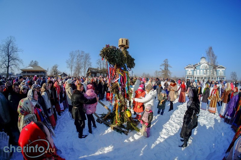 По традиции праздник Масленицы в Череповце собирает тысячи людей