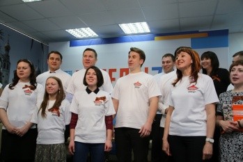 Олег Кувшинников 9 мая вместе с журналистами Вологодской области исполнит песню «День Победы»