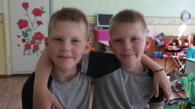 На конкурс близнецов, организованный информагентством «Череповец», заявились уже десять семей