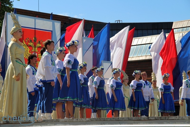 12 июля на площади Химиков пройдет городское праздничное мероприятие, посвященное празднованию Дня России.