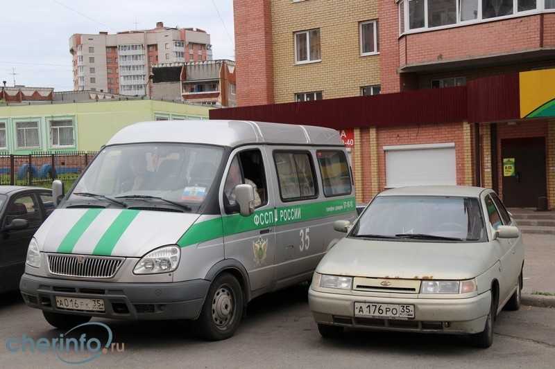 Машину «Дэу-Нексия» должника инспекторы ГИБДД обнаружили сегодня утром на улице Любецкой