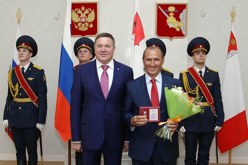 Благодарностью губернатора отмечен директор Центра боевых искусств Юрий Филимонов