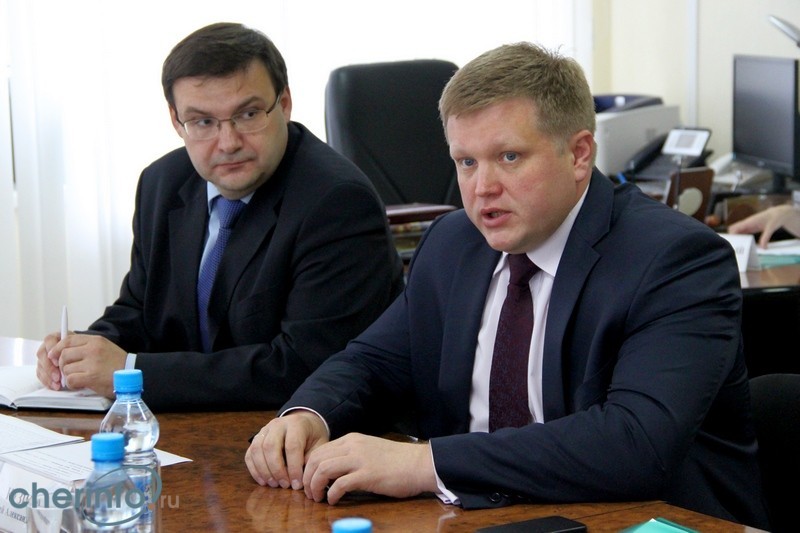 Первоочередной задачей сейчас является взыскание долгов по имущественным налогам, отметил мэр Юрий Кузин