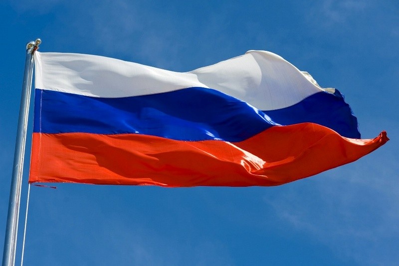  В ходе торжественной части на площади Металлургов поднимут российский флаг Фото: http://image.zn.ua 
