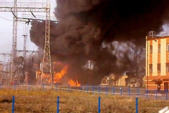  Пожарные подразделения работали по повышенному уровню сложности Фото: ГУ МЧС по Вологодской области 