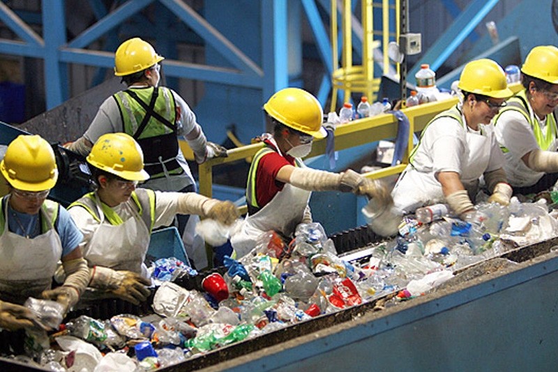  На грант размером в 133 миллиона рублей предприятие планирует создать комплекс по глубокой переработке пластиковых отходов Фото: http://www.recorwood.ro/ 