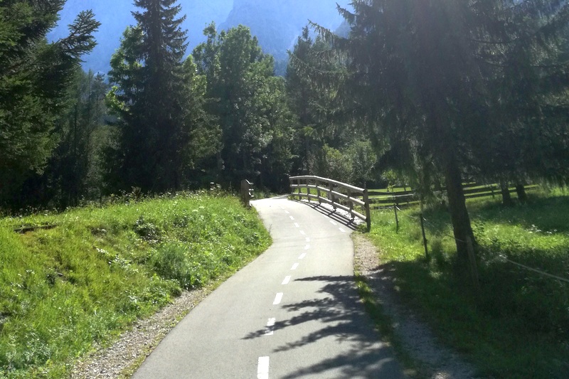 Сельская дорога в Словении