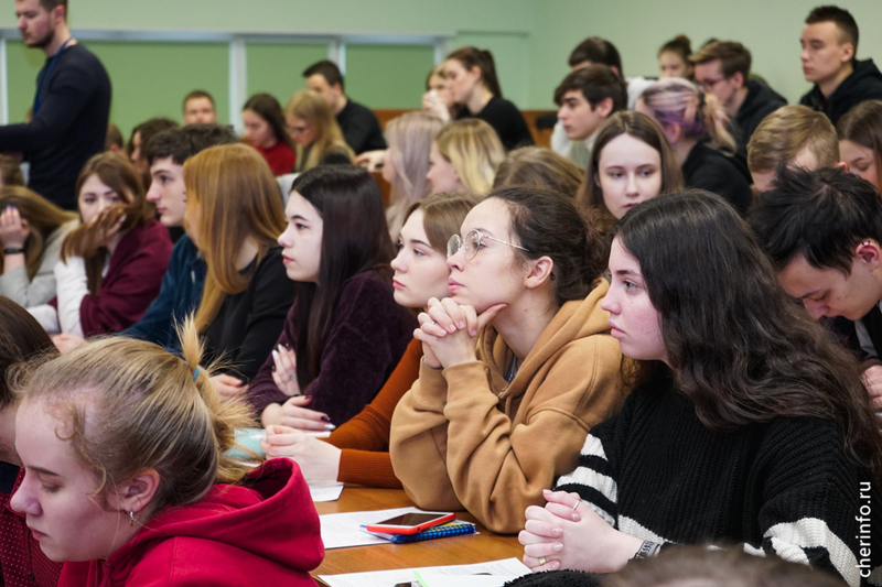 Чгу конкурсные списки. Змиевский д в ЧГУ. Поступить в ЧГУ.