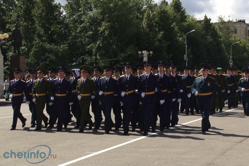 Череповецкое высшее военное инженерное радиоэлектроники. Военная Академия Череповец. Череповец военный университет радиоэлектроники выпуск. Военный ордена Жукова университет радиоэлектроники. Военный институт радиоэлектроники Воронеж.