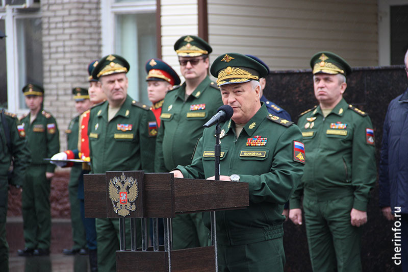 Череповецкое высшее военное инженерное радиоэлектроники. Военный ордена Жукова университет радиоэлектроники Череповец. Череповец военное училище радиоэлектроники. Череповецкое высшее военное училище радиоэлектроники начальник. ЧВИИРЭ начальник кафедры Новиков.