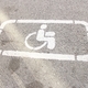 Парковка для инвалидов у «Июня»