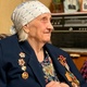 Вручение медалей ветерану Ираиде Цветковой
