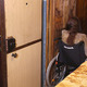 Инвалид-колясочник и новый лифт
