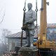 Демонтаж памятника Кирову в Мяксе