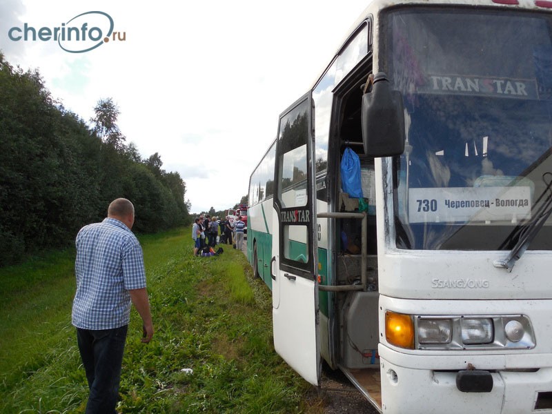 Череповец вологда петрозаводск. Автобус Череповец Вологда. Автовокзал Череповец Вологд. Автобус Москва Вологда. Вологда Череповец.