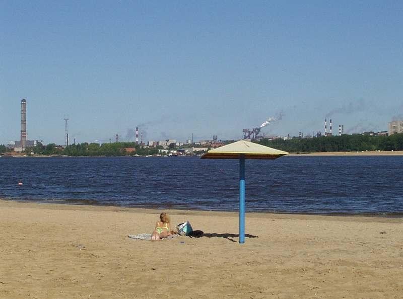 Море череповец. Зашекснинский пляж Череповец. Пляж Первомайский Череповец. Зареченский пляж Череповец. Ломоносовский пляж Череповец.